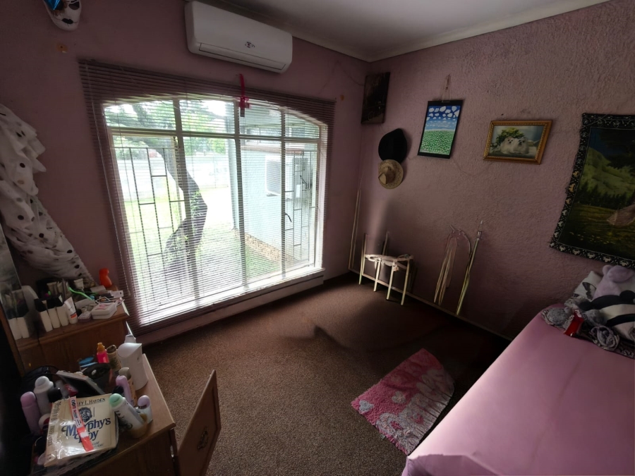 4 Bedroom Property for Sale in Safari Gardens North West